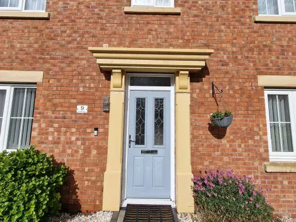 Brick & stone cleaning